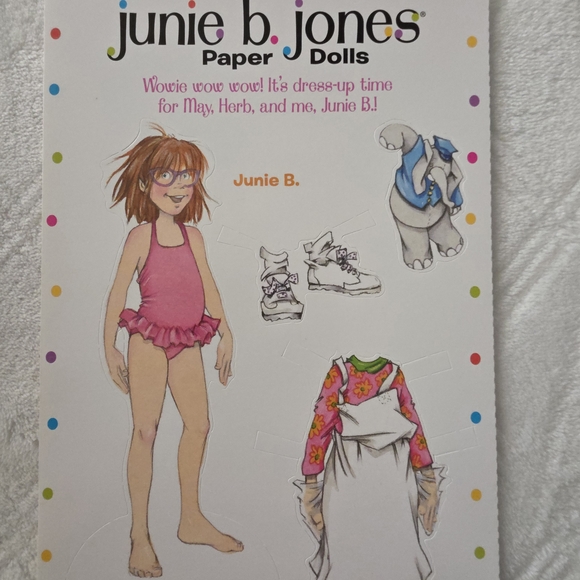 Junie B. Jones Complete First Grade Collection - Picture 16 of 16